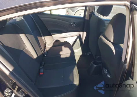 2017 Nissan Versa 1.6 Sv z USA, uszkodzony, nr VIN 3N1CN7AP7HL895622